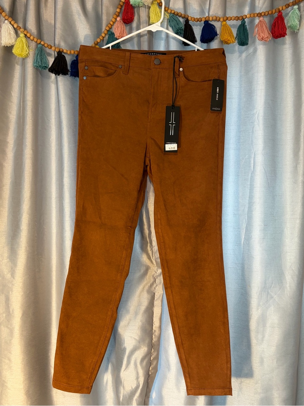 NWT Liverpool Los Angeles Abby Ankle skinny jeans in chestnut brown size 10/30
